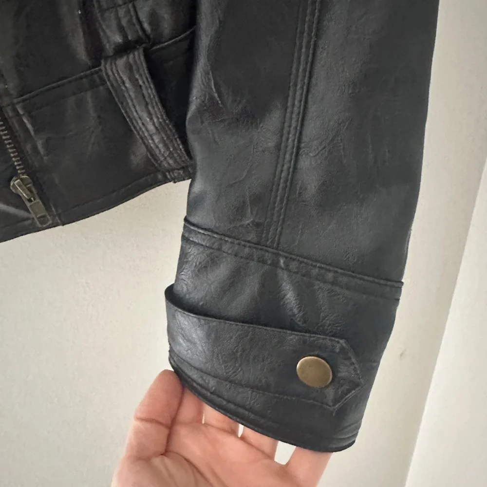 Faux Leather Jacket - Picture 4 of 7